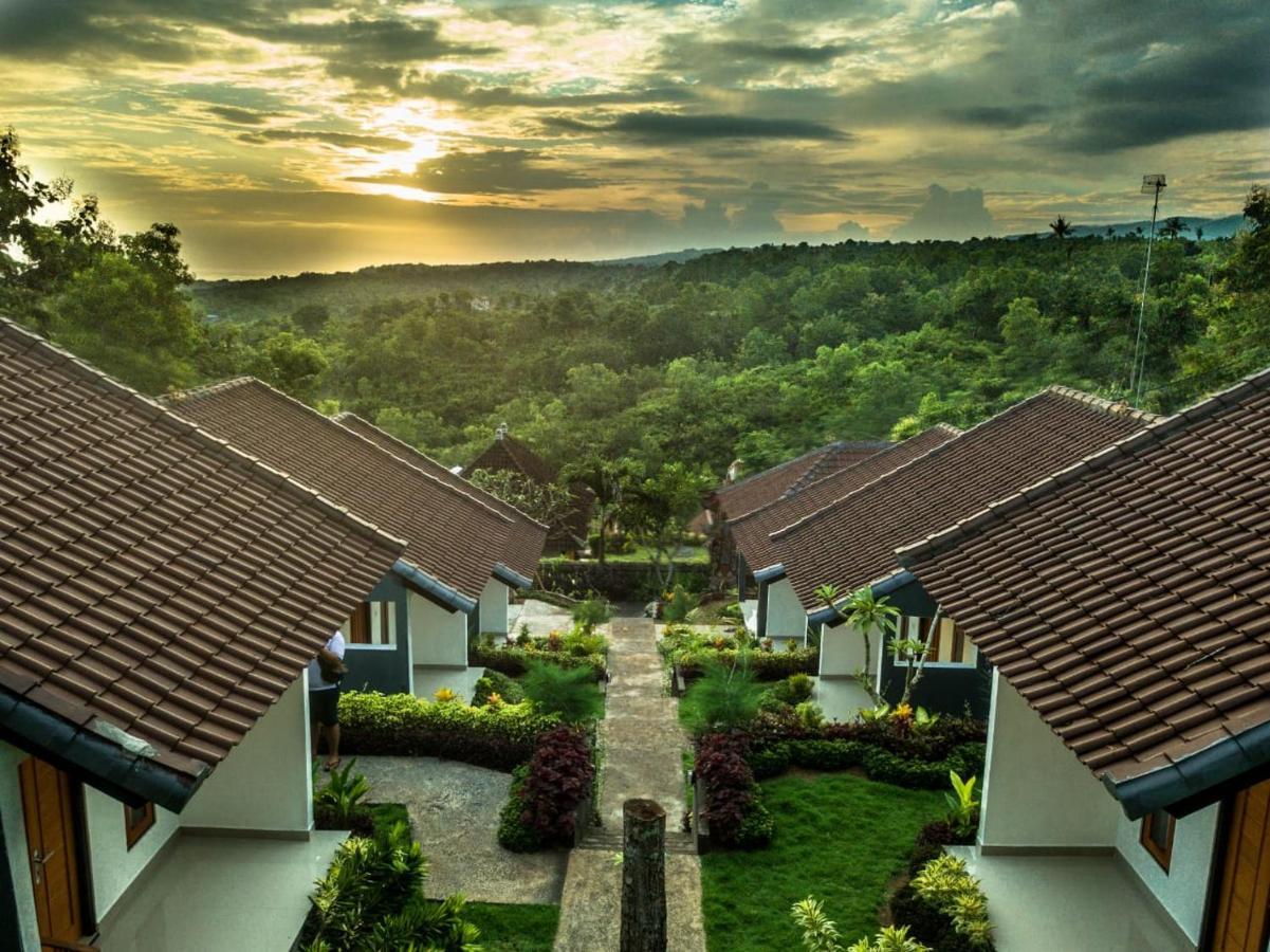 Singgahan Bungalow By Ecommerceloka Toyapakeh Esterno foto